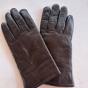 Black leather Thinsulate gloves size medium